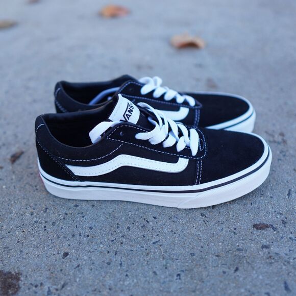 Vans Old Skool Low Top Sneaker Black/White Youth 3 Unisex New 500714 - Picture 3 of 10